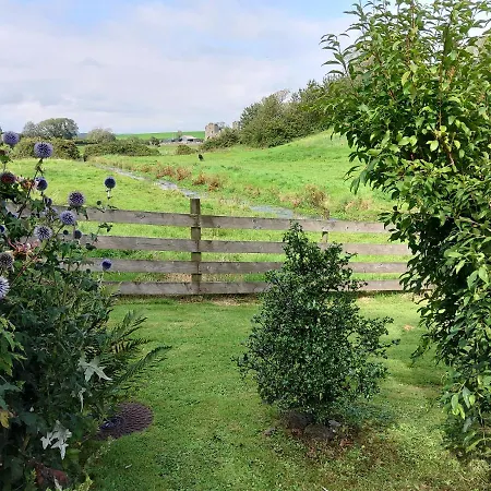 Lile At Gleaston Water Mill Улверстон
