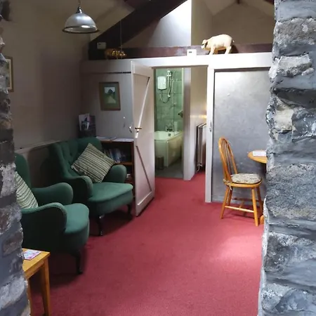 Lile At Gleaston Water Mill ألفرستون